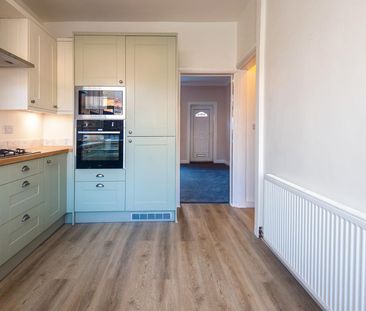 2 bedroom House To Let - Photo 5