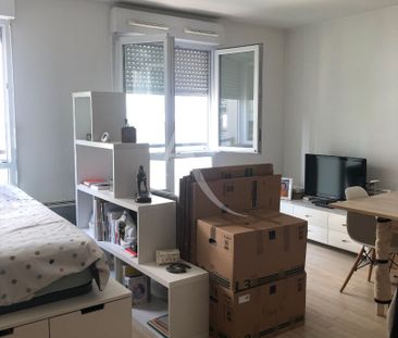 Location Appartement 1 pièce 30m² - Photo 1