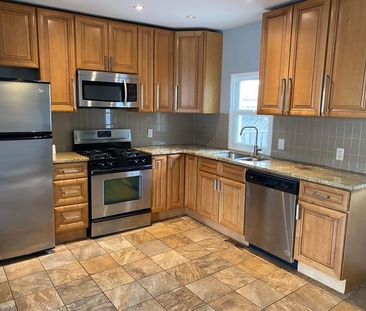 For Lease - 396 Macnab Street, Hamilton, Ontario - Photo 1