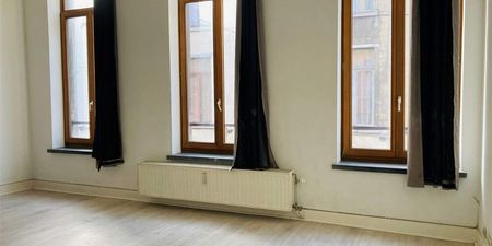 Woning te huur in Sint-Joost-ten-Node voor € 2.750 met 4 slaapkamers - Photo 4