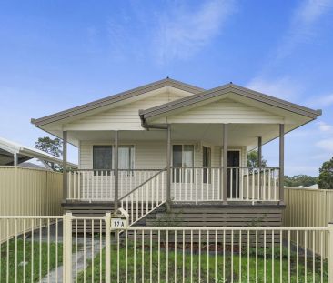 CUTE AS A BUTTON - Photo 1