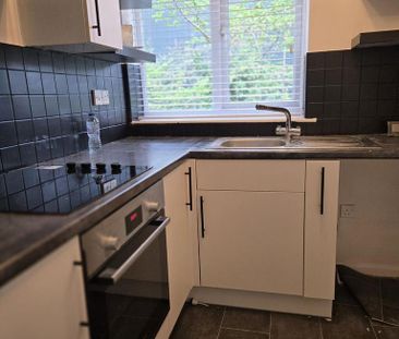 2 bedroom apartment to rent - Photo 6