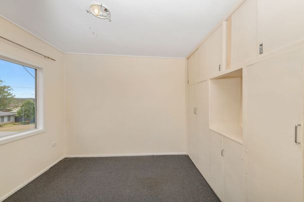 Neat Two bedroom Unit - Photo 1