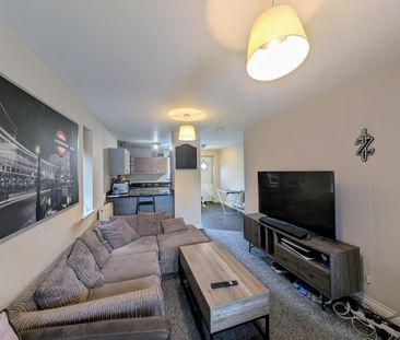 2 bedroom terraced house to rent - Photo 1