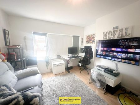 2 bedroom maisonette to rent - Photo 3
