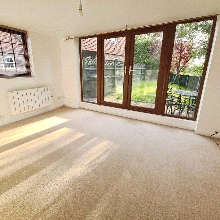 2 bedroom detached house to rent - Photo 1