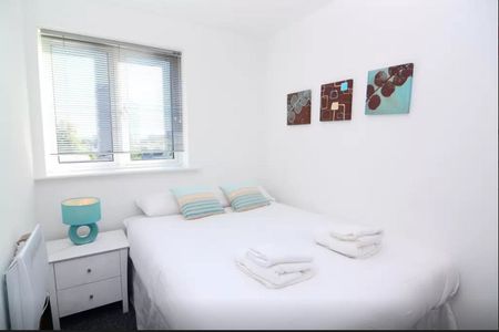 2 Bed Flat, Block Wharf, E14 - Photo 3