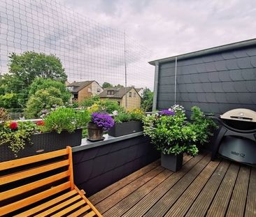 SCHADE HAUSVERWALTUNG - Helle 2-Zimmerwohnung mit Dachterrasse in B... - Photo 1