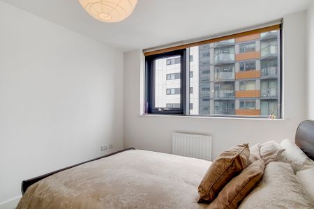 Blackwall Way, London, E14 9GT - Photo 5