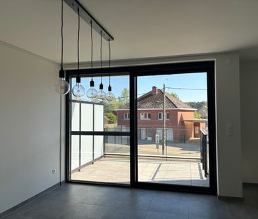 Appartement te huur - Photo 1