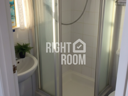 Studio Flat, Cross Street, BN3 1AJ - Photo 5