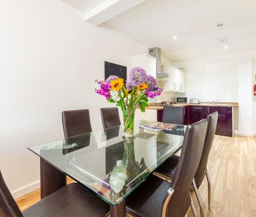 Student Properties to Let - Photo 3
