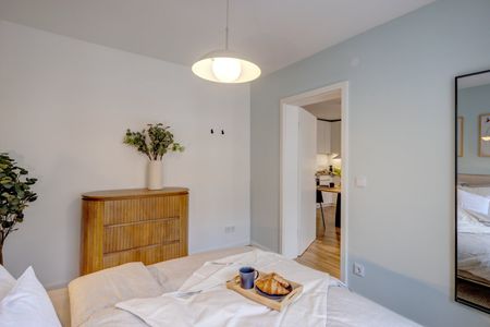 Bright and furnished rental near Rotkreuzplatz - Photo 5