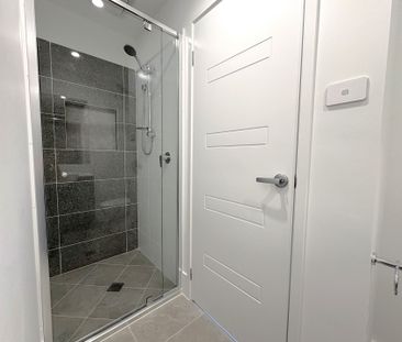 Stylish & Newly Built 2-Bedroom Duplex in Lochinvar - Photo 3