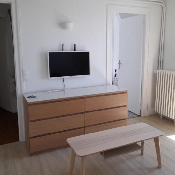 Location Appartement 1 pièce 24m² TOURS 37000 - Photo 1