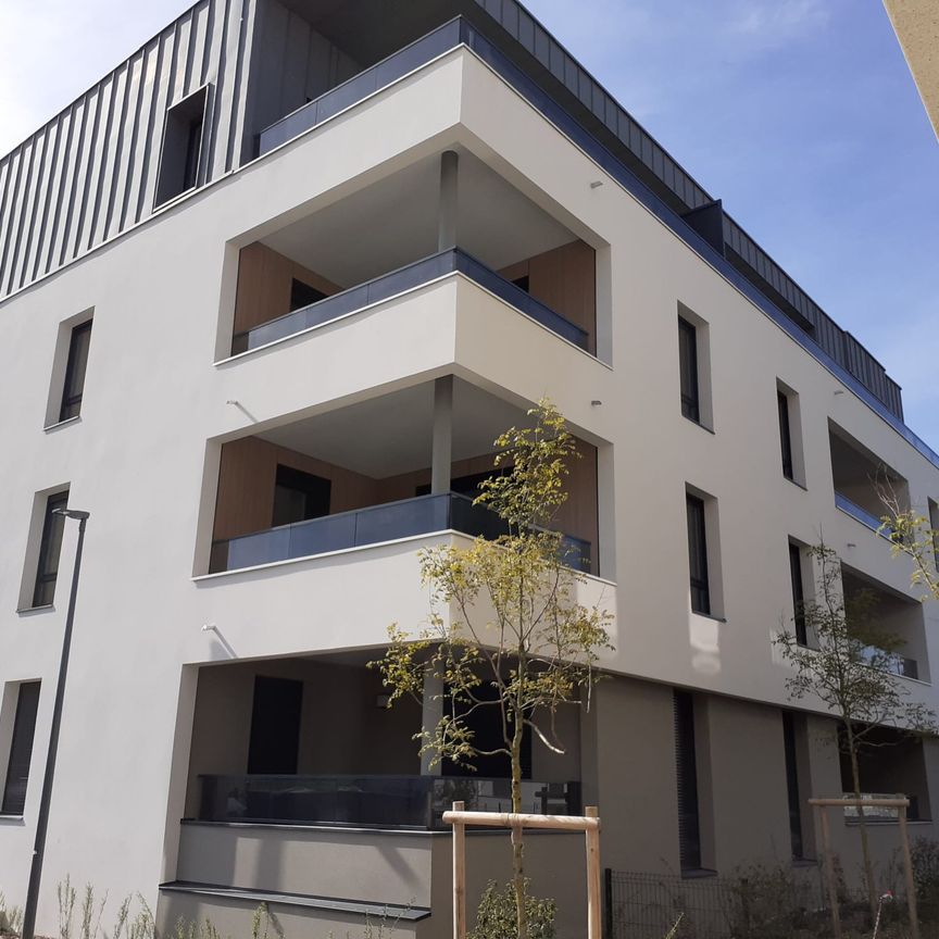 Appartement de T3 avec garage en sous-sol dans la résidence le Fairway - Photo 1