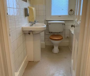 Studio Flat, London Road, CR0 - Photo 3