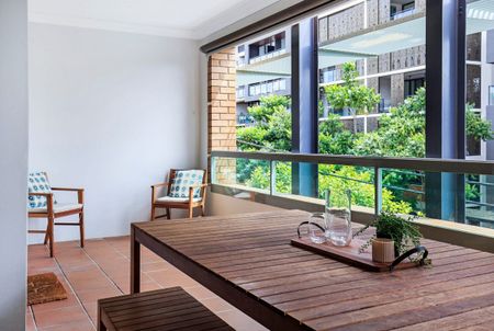 33, Helen Street, QLD, Teneriffe - Photo 2