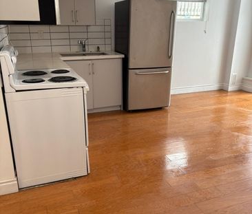 For Lease - 131 Peach Blossom Crescent Unit# Lower, Kitchener, Ontario - Photo 5