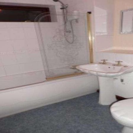 Ashtree Road, Frome, Somerset, BA11 - Photo 3