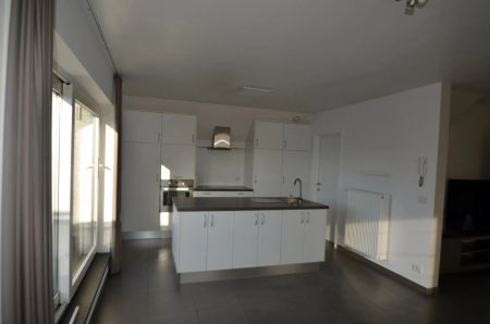 Woning met 2 slpk, bureau en garage - Photo 5