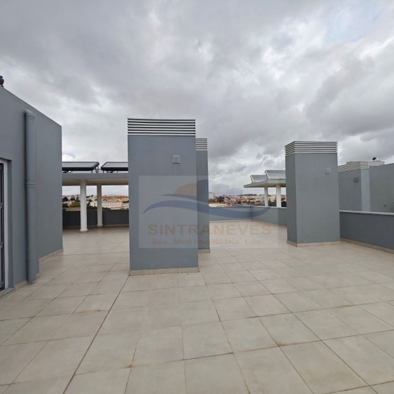 3 room luxury Flat for rent in Parede, Cascais, Lisbon - Photo 1