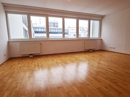 INNSTASSE, gepflegte 87 Neubau-Maisonette, 2 Zimmer, Komplettküche, Wannenbad, Parketten, 4. Liftstock - Photo 5