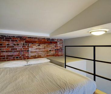 Loft entièrement meublé à louer Vieux-Québec mai 2026 - Photo 3