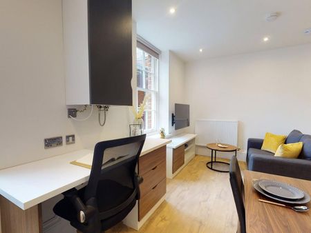 Studio to rent - Photo 2