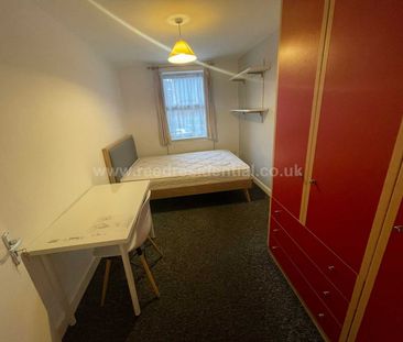 4 Bed Flat, Chapel Court, NG7 - Photo 6