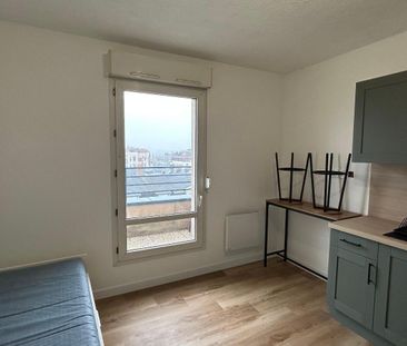 Location Appartement 1 pièce 15m² LE MANS 72000 - Photo 2