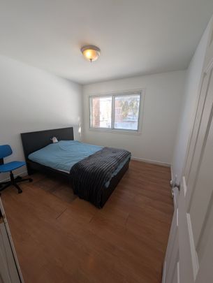 Condo for rent, Montréal (Saint-Laurent) - Photo 1