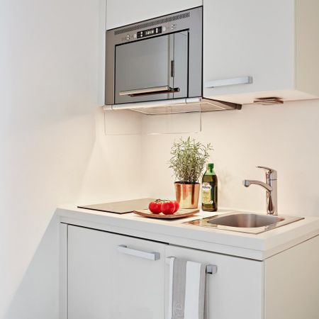 Studio Mini, Kitchenette - Serviced Apartment with Weekly Housekeeping Included - Photo 3