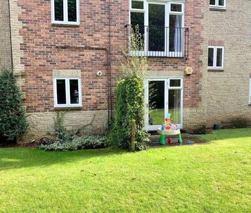 Willow Brook, Abingdon, OX14 - Photo 1