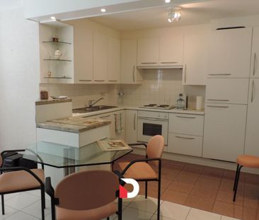 Zeer rustige gelegen, ruim 1 slaapkamer appartement in groene omgeving - Foto 3