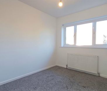 Stubbin Close, Rawmarsh, Rotherham - Photo 6