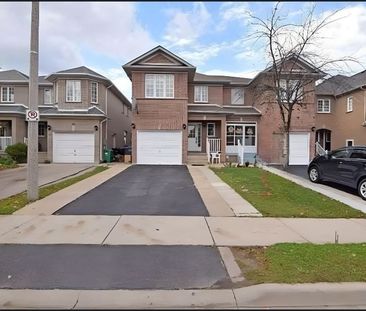 For Lease - 22 Oatfield Road, Brampton, Ontario - Photo 1