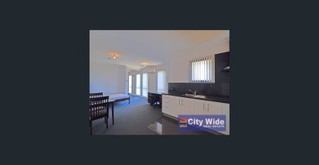 *****5 Star Accommodation- Modern ***FURNISHED*** Studio apartment opposite Monash University!!! - Photo 5