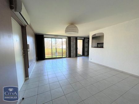 Location Appartement 3 pièces 79m² TOULON 83100 - Photo 2