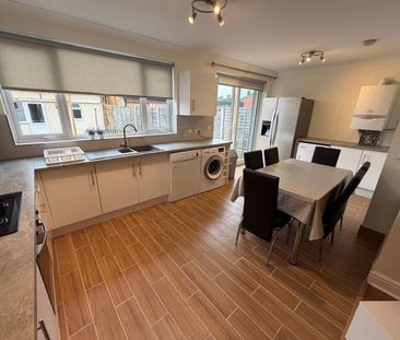 Room in a Shared House, Gospatrick Road, N17 - Photo 3