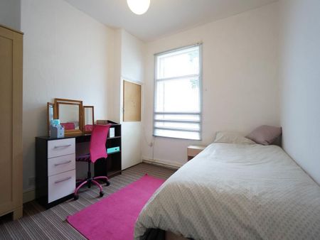 3 Bryn Teg Terrace - Photo 5