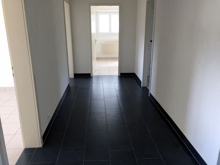 Agréable 4 pièces, Tuilerie 20, La Chaux-de-Fonds - Photo 2