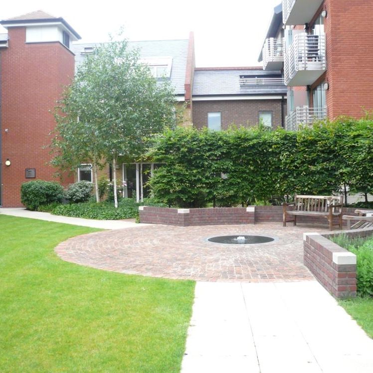 The Courtyard Alt Grove, Wimbledon SW19 - Photo 1