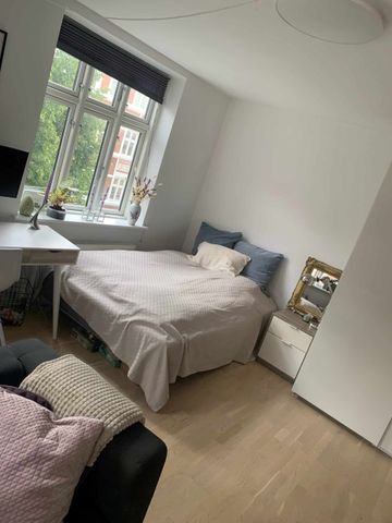 Lys lejlighed på Trøjborg - Photo 4