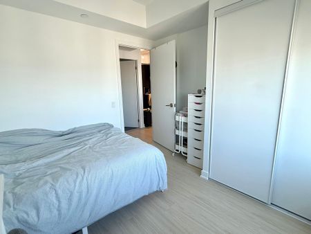 For Lease - 8 Wellesley Street Unit# 5010, Toronto, Ontario - Photo 3