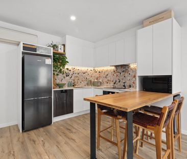 A Rare Find - Secluded Private & Secure Townhouse In The Heart Of S... - Photo 4