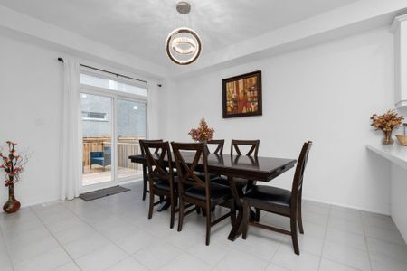 For Lease - 20 Paddington Grove, Barrie, Ontario - Photo 5