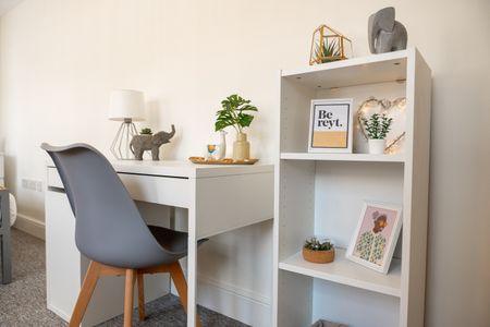 6 Bed Flat, Anglo Works, S1 - Photo 5