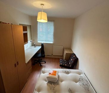 1 bedroom house to rent - Photo 2