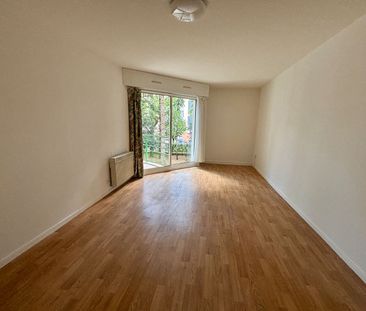 Location Appartement 2 pièces 51m² - Photo 2